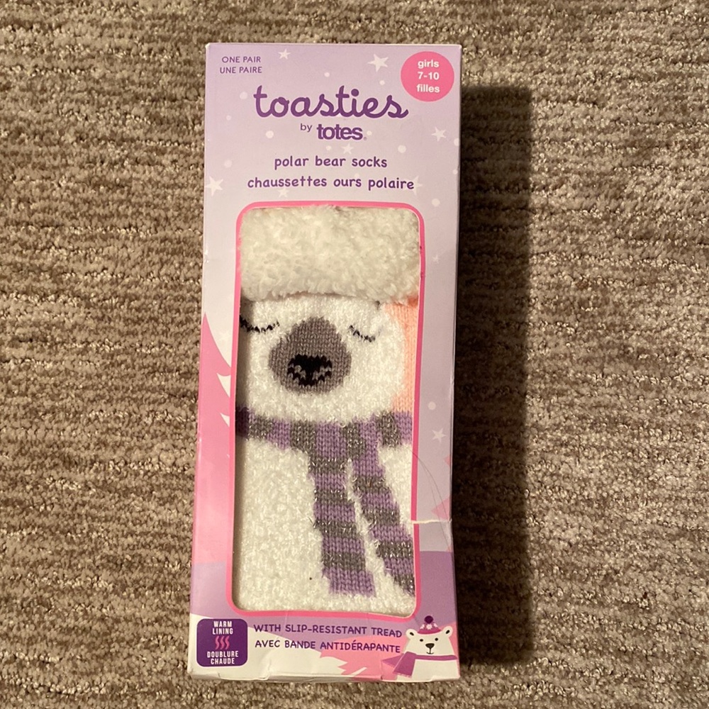 Girls Toasties by Totes polar bear socks NWT warm lining & slip-resistant tread.